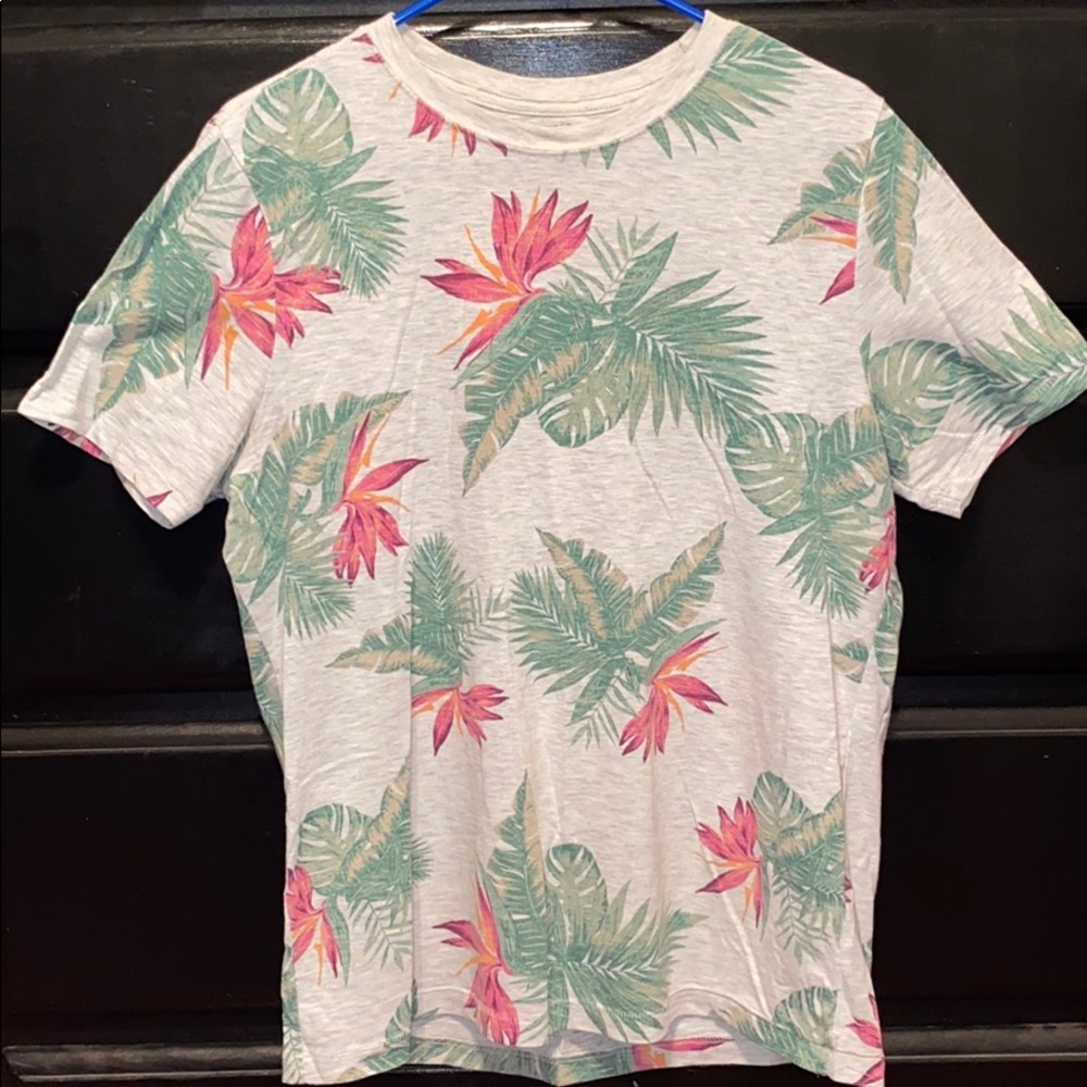 Arizona Jeans Co. Flower Printed T-shirt